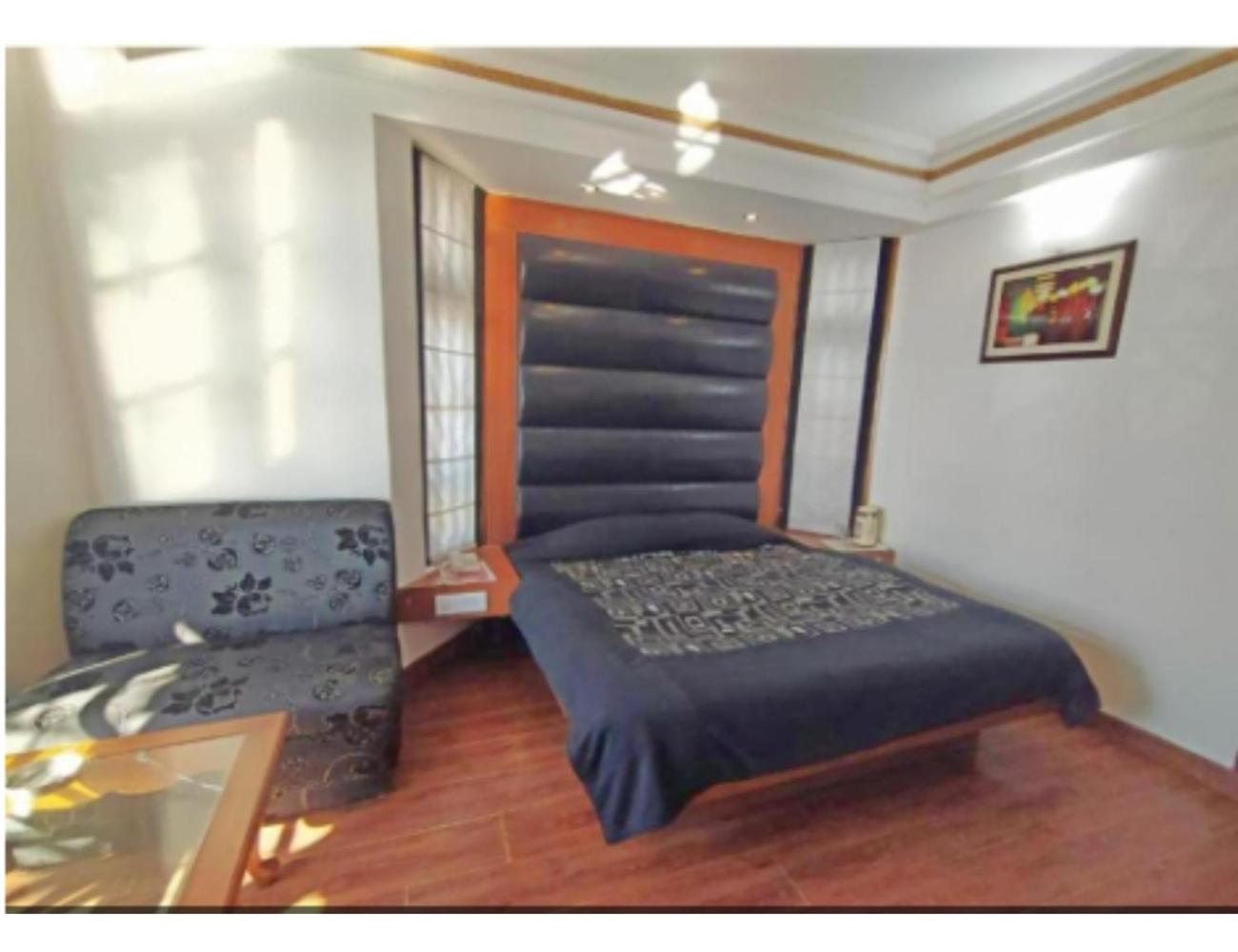 Hotel Horizon Near Picture Palace Bus Stand, Masuri Exterior foto
